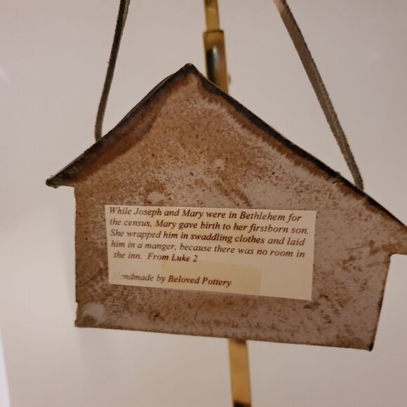 Contemporary Ceramic Pottery Nativity Scene w/ Leather Hanger Christmas Decor - Picture 2 of 4